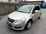 Фото 1 - Suzuki SX4