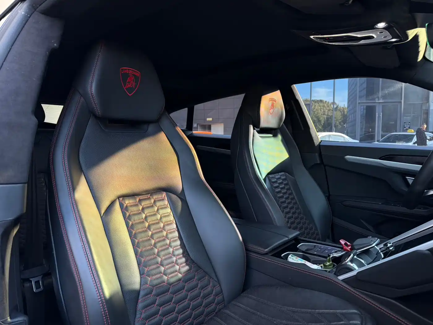 Lamborghini Urus 2023 4.0T V8 S фото 13