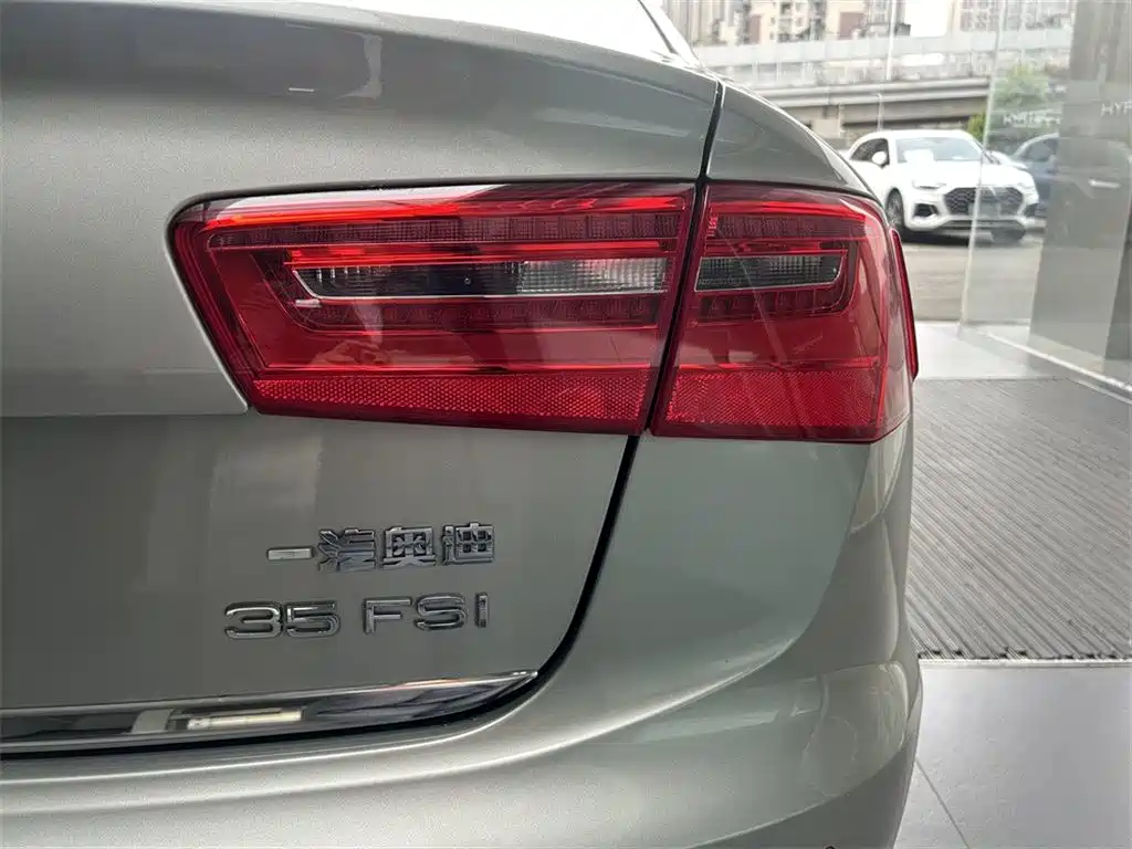 Audi A6L 2015 TFSI Millionth Anniversary Intelligent Leader Type фото 14