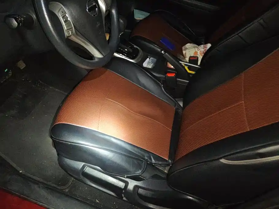 Photo 9 - Nissan Tiida