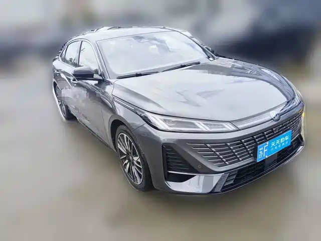 Changan Eado 2025 Model Year Facelift 1.5T 500Bar Premium Edition — фото 3