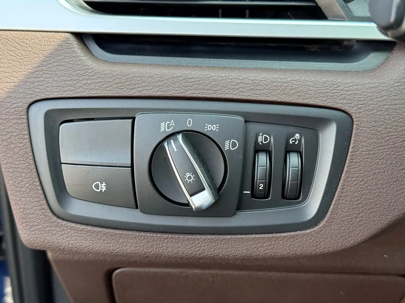BMW X1 2020 sDrive20Li Premium Edition фото 14
