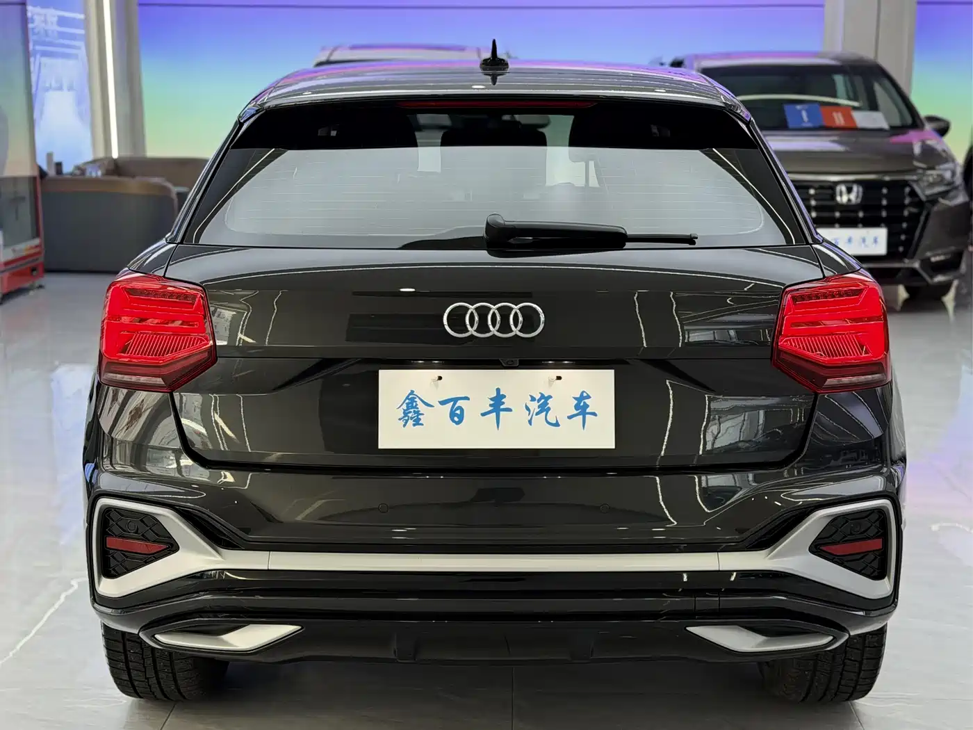 Audi Q2L 2022 35 TFSI Progressive Dynamic фото 9