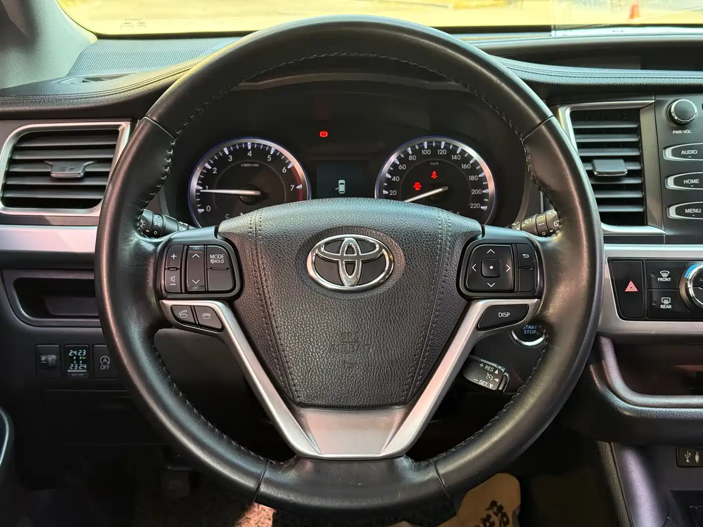 Toyota Highlander 2015 2.0T AWD Luxury Edition 7-seater фото 13