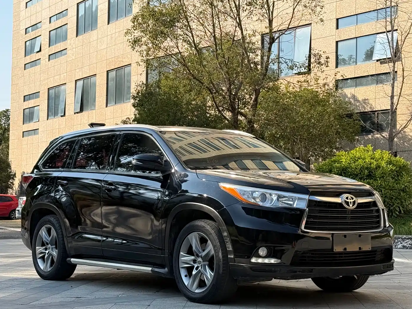 Toyota Highlander 2015 2.0T AWD Luxury Edition 7-seater фото 3