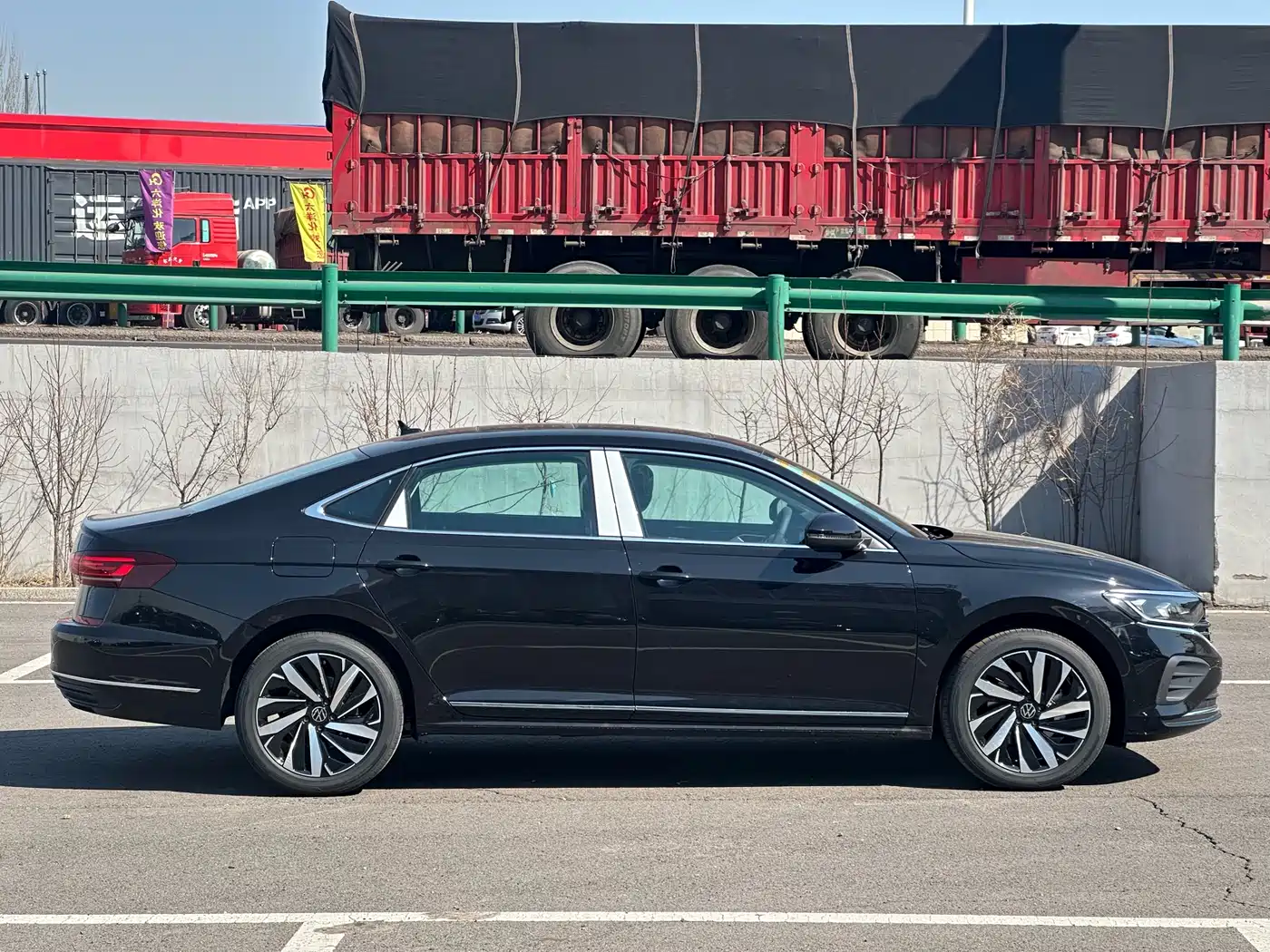 Volkswagen Passat 2026 Outstanding Edition 330TSI Elite Version фото 3