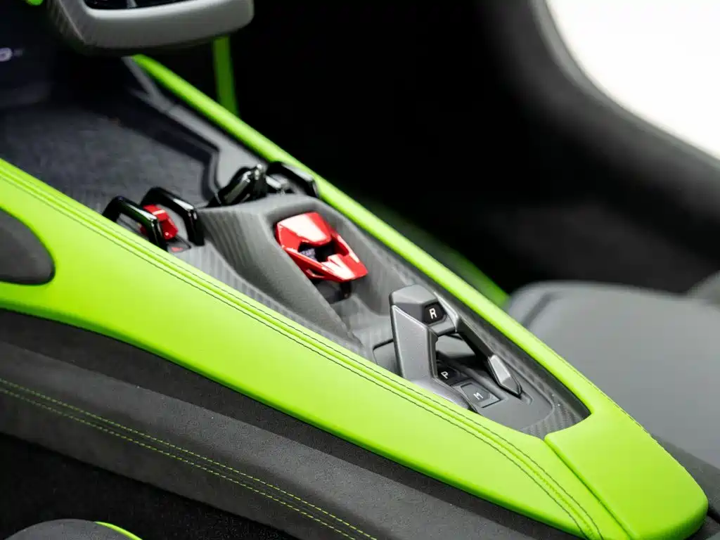 Lamborghini Revuelto 2025 2023 6.5L PHEV Standard