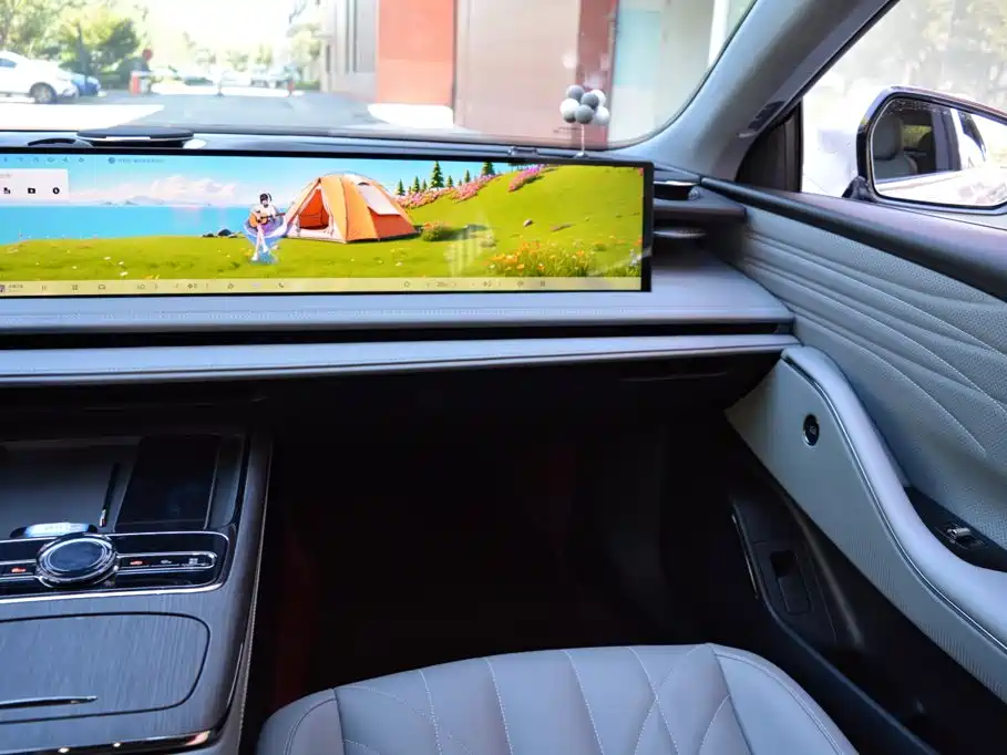 Geely Galaxy Galaxy E8 2025 2025 575km Exploration Smart Drive Edition