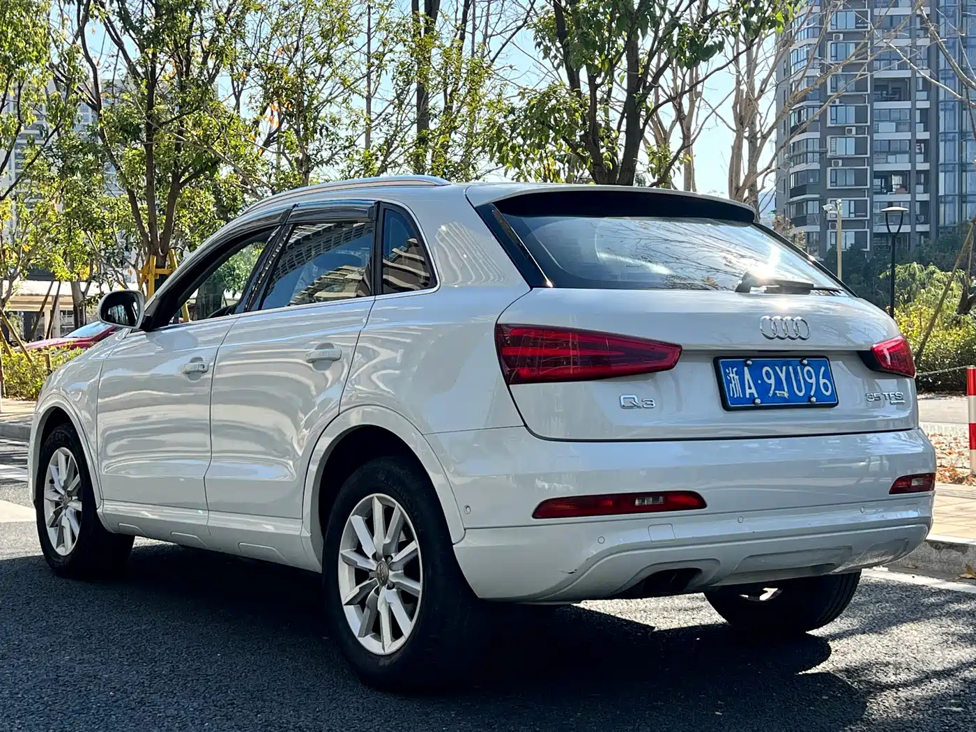 Audi Q3 2013 35 TFSI quattro Luxury фото 7