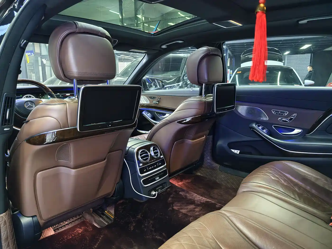 Mercedes-Benz Maybach S-Class 2016 S 400 4MATIC фото 10