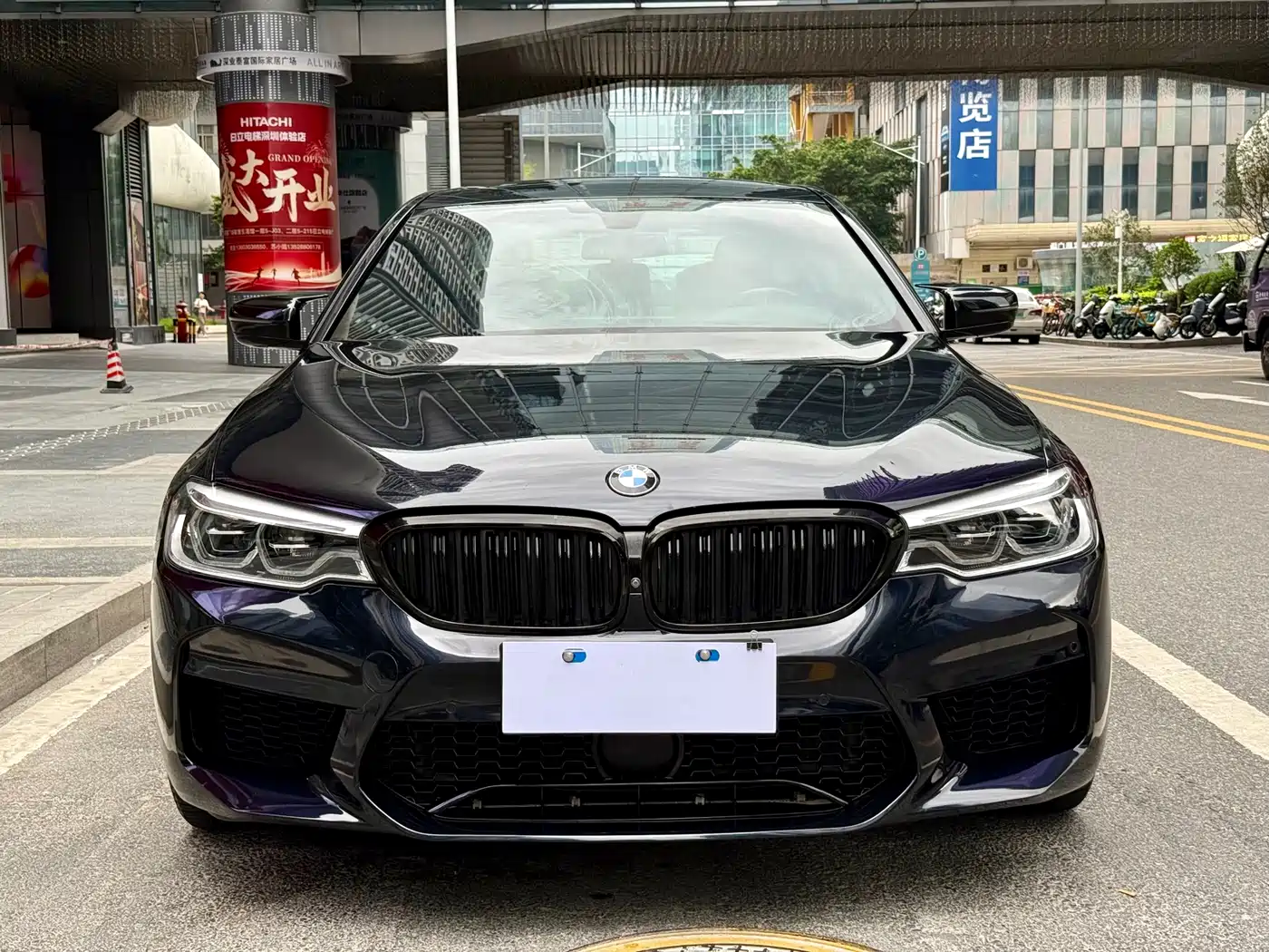 BMW 5 Series 2020 530Li Exclusive M Sport Package фото 2