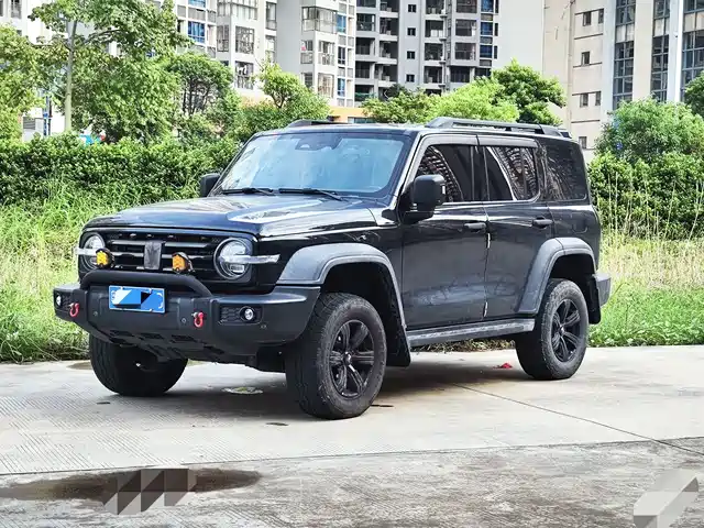 Tank 300 2022