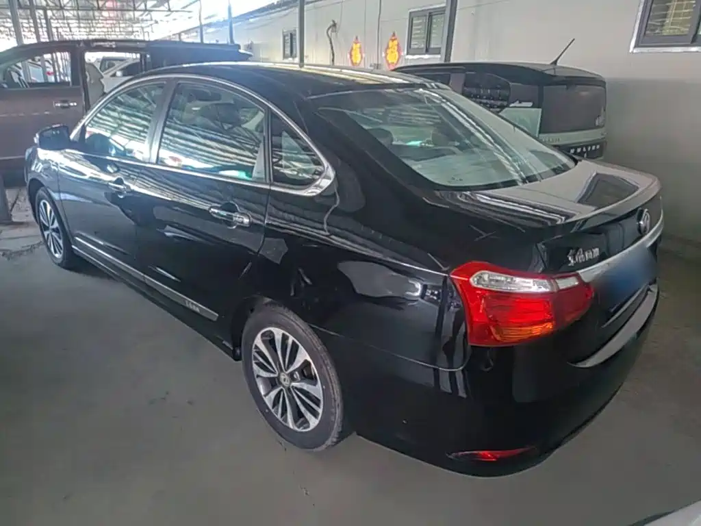 Dongfeng Aeolus Dongfeng Fengshen A60 2016 2016 Model 1.5L Manual Luxury