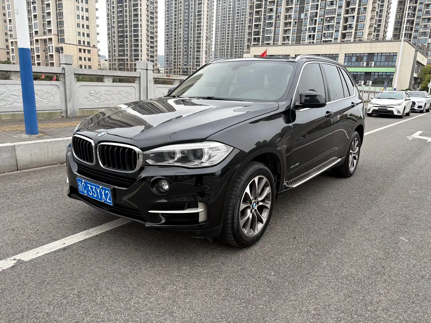 BMW X5 (Import) 2014 xDrive35i Leading фото 3