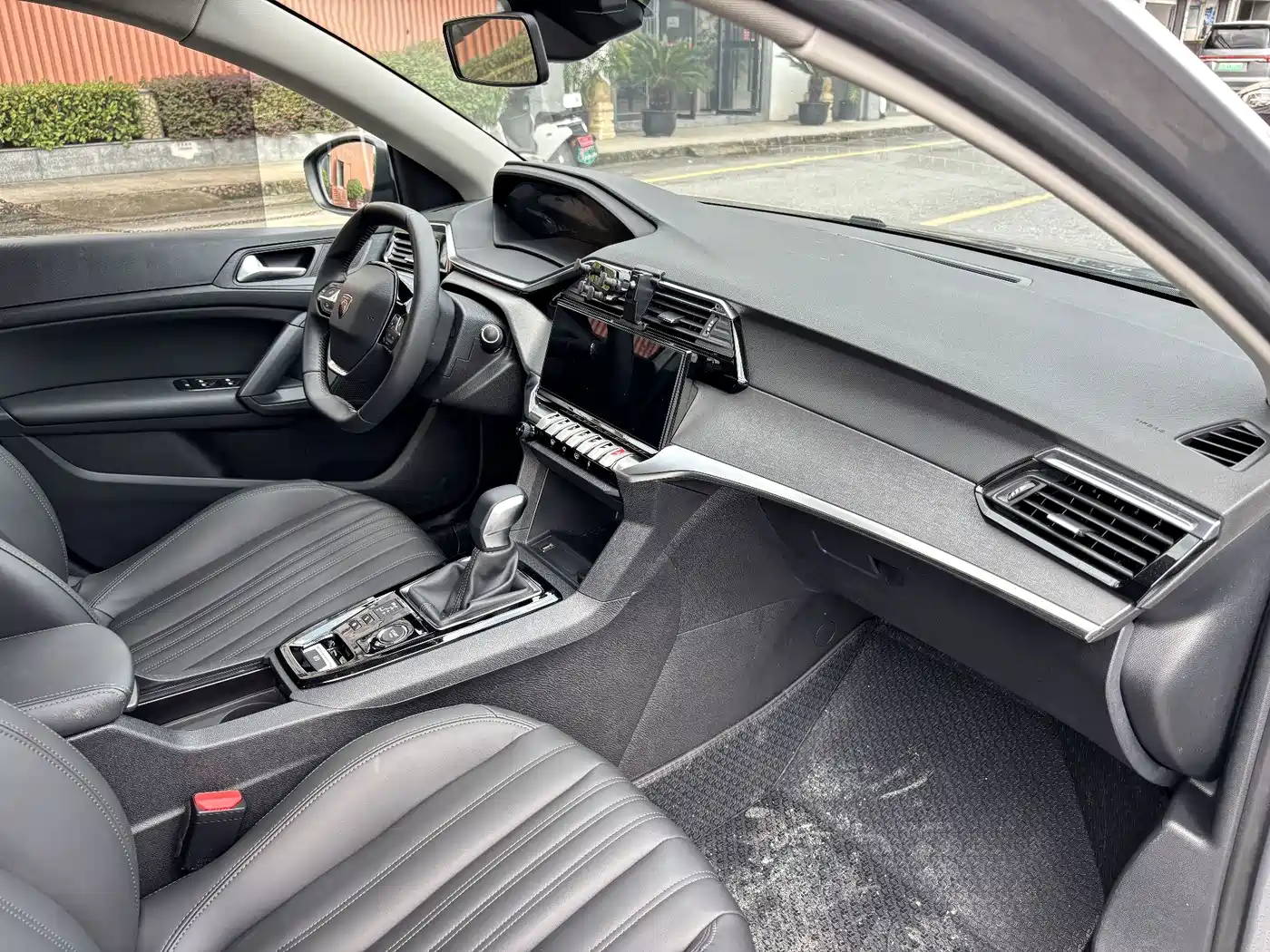 Peugeot 408 2025 2024 360THP Dá Dá Edition Latour