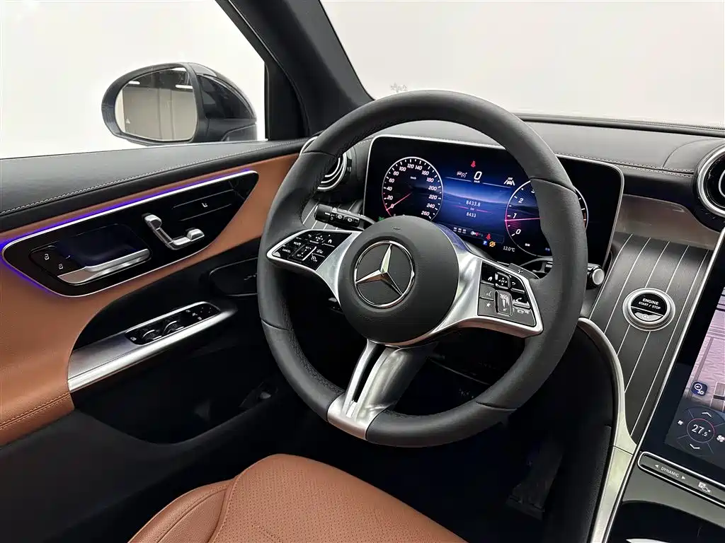 Mercedes-Benz GLC 2025 Facelift GLC 260 L 4MATIC Dynamic фото 9