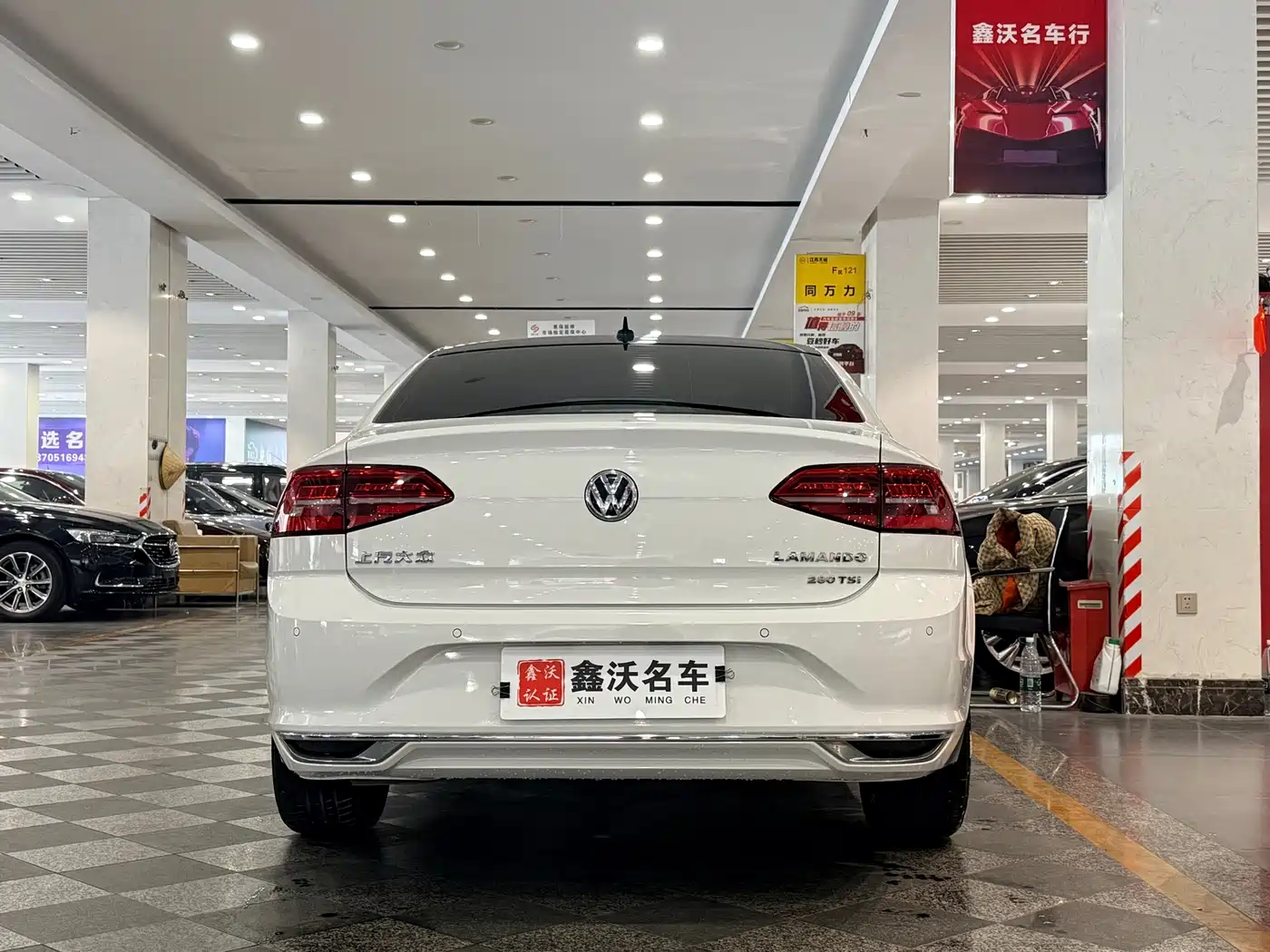Volkswagen Lamando 2019 280TSI DSG Comfort Edition China V фото 3