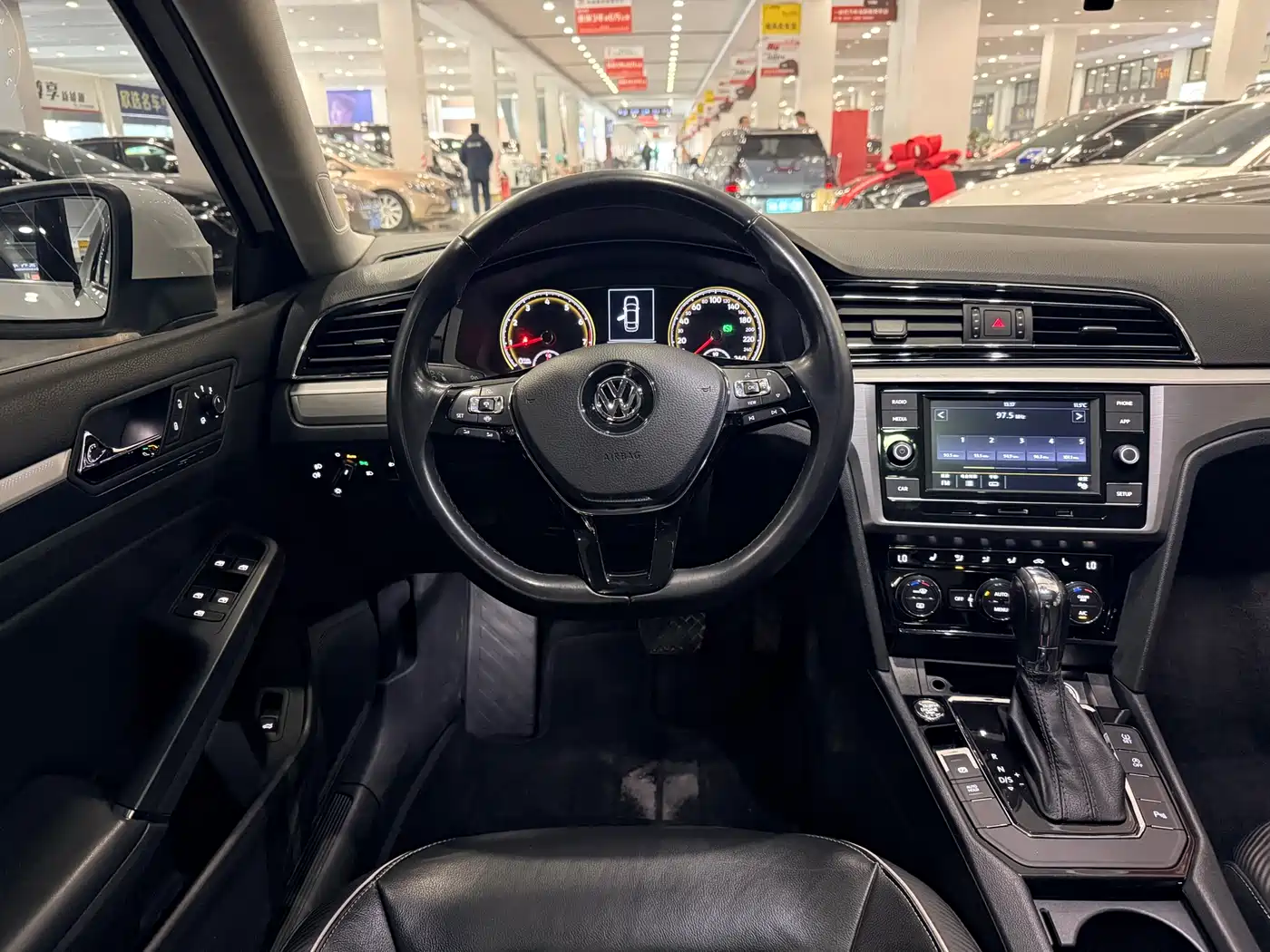 Volkswagen Lamando 2019 280TSI DSG Comfort Edition China V фото 12