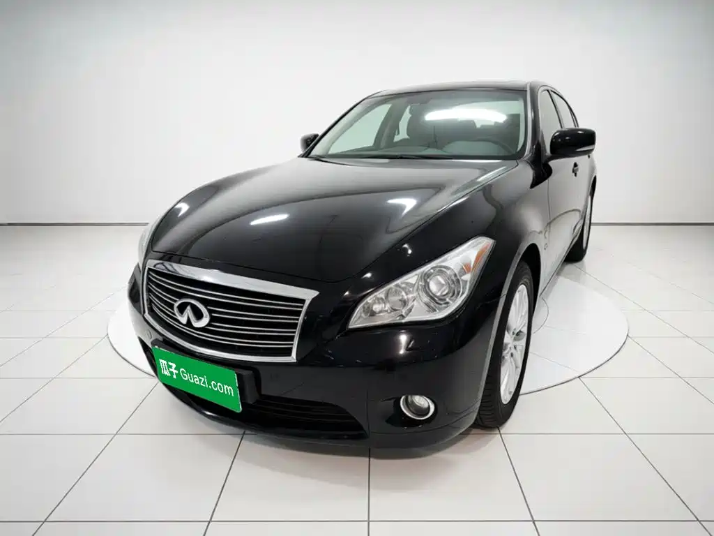 Infiniti Q70 2015 2013 Q70L 2.5L Comfort