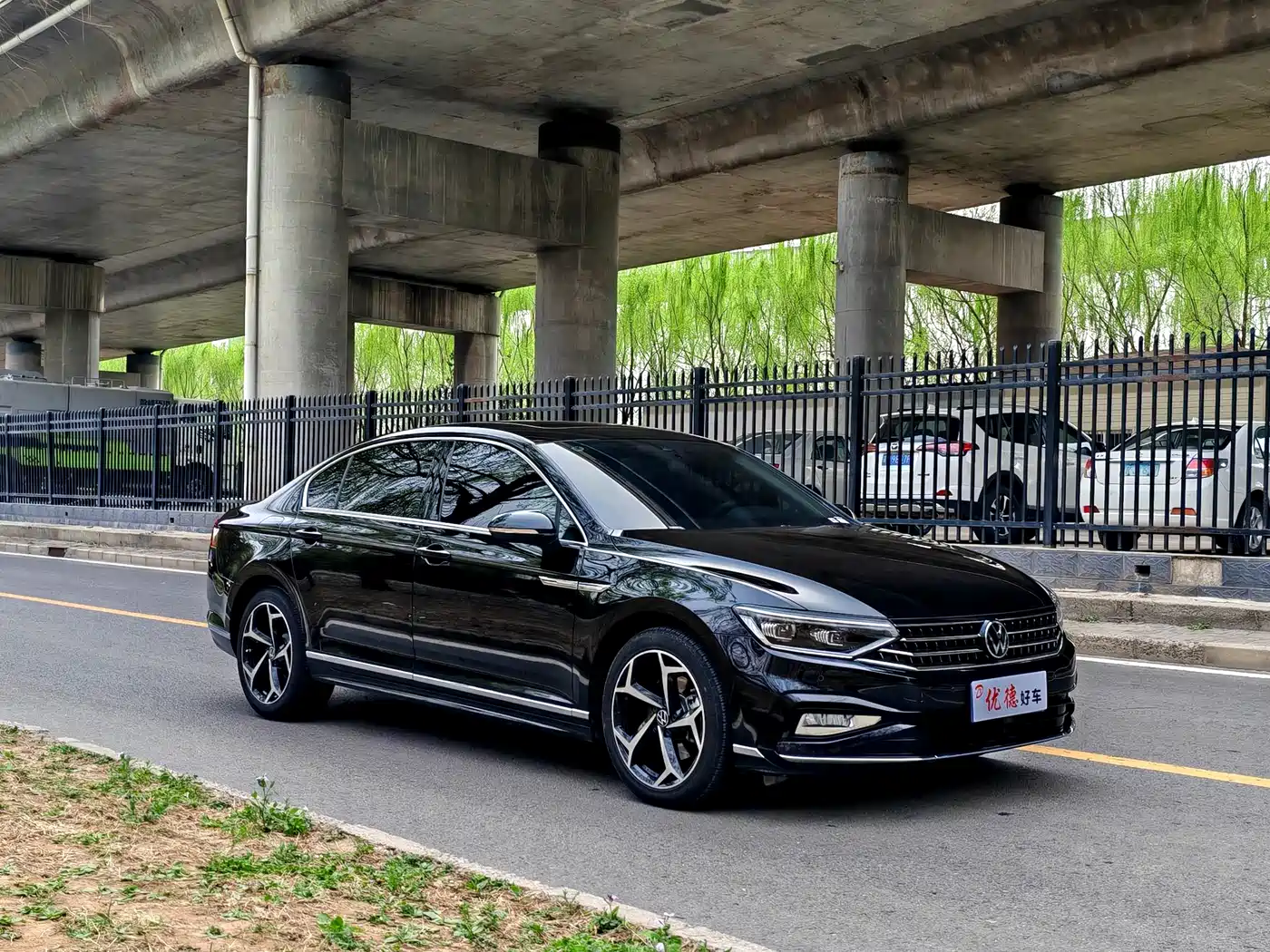 Volkswagen Magotan 2025 Facelift Public Edition 330TSI DSG Luxury фото 17