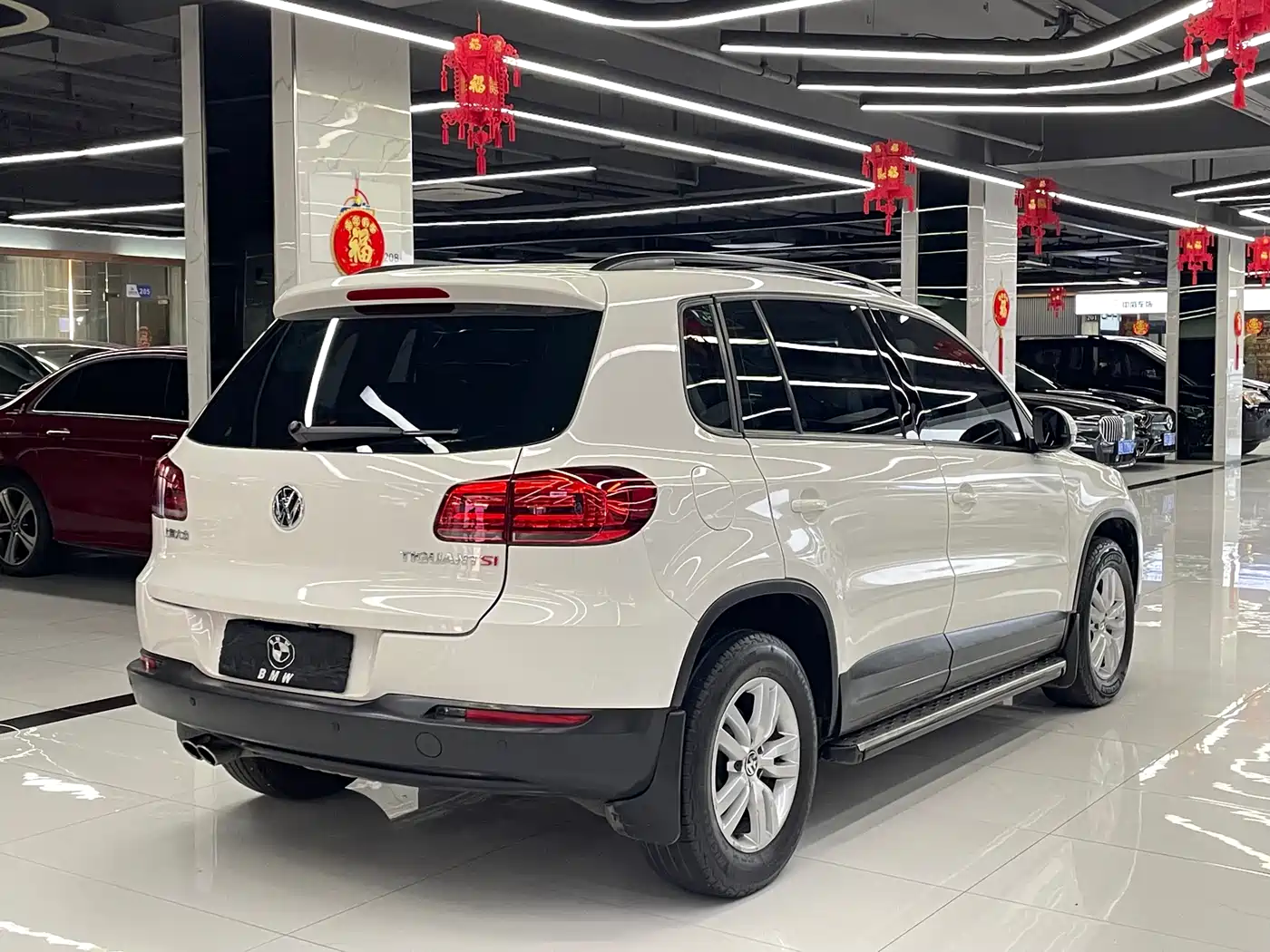 Volkswagen Tiguan 2015 1.8TSI Automatic 2WD Comfortline фото 4