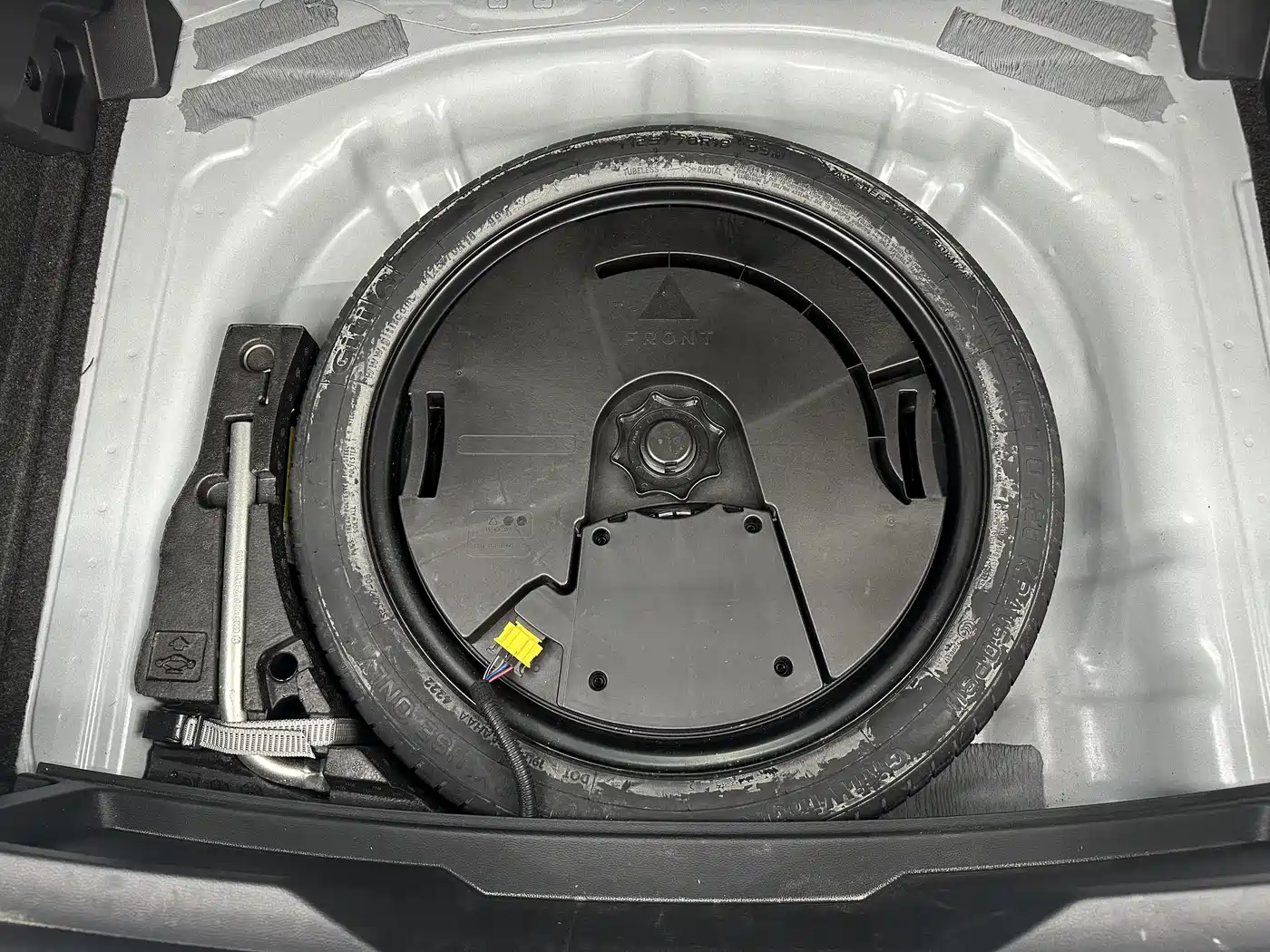 VOLKSWAGEN T ROC EXPLORING SONGS