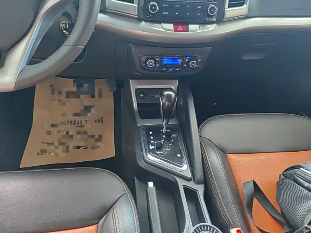 JAC Motors Refine S3 2015 2014 1.5L CVT Luxury Smart