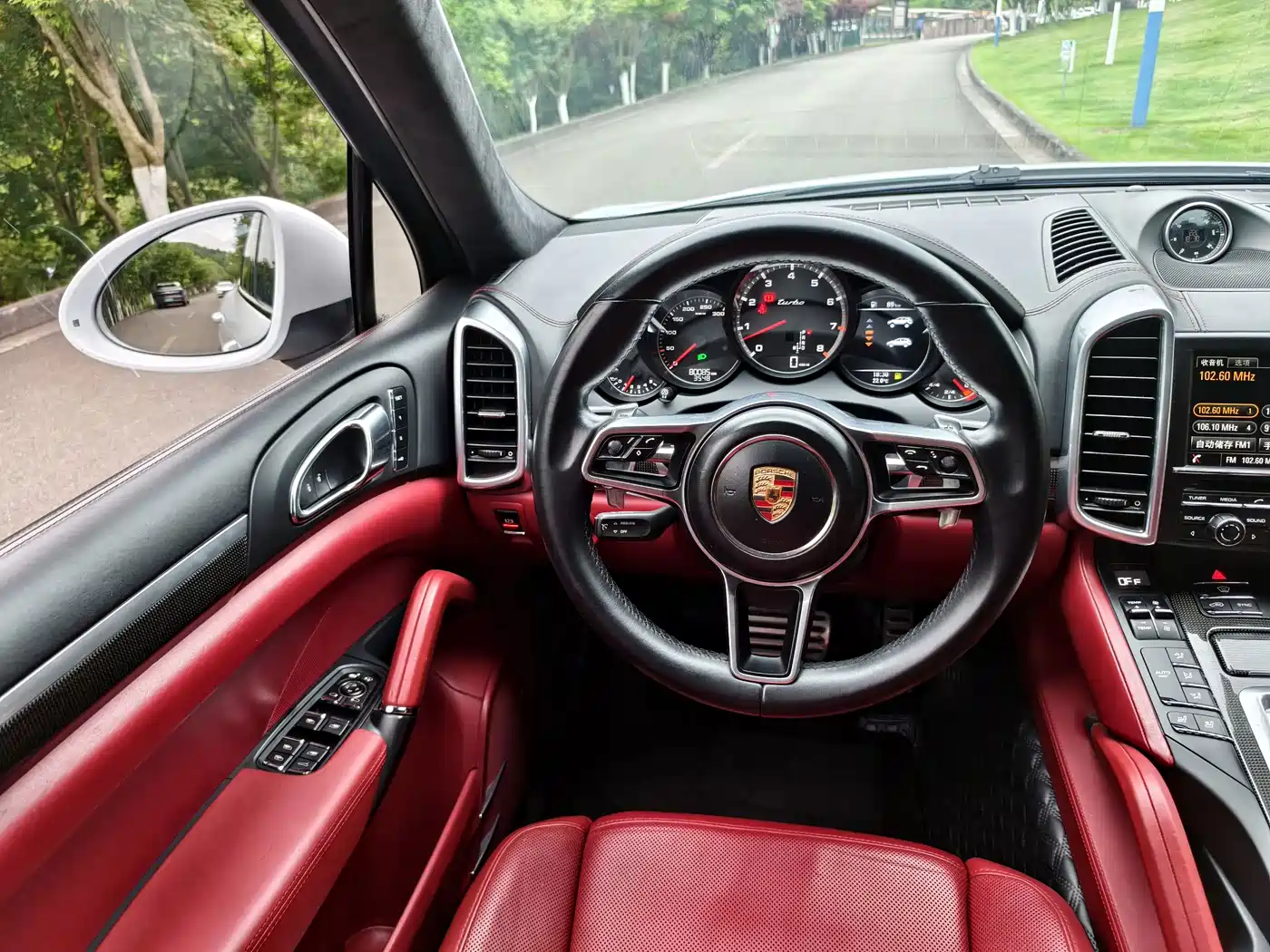 Фото 15 - Porsche Cayenne