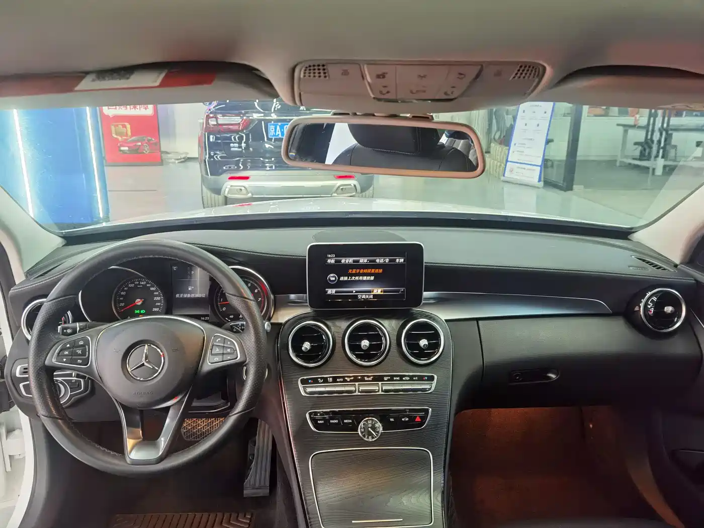 Mercedes-Benz C-Class 2017 Facelift C 180 L Fashion Sport Edition фото 10