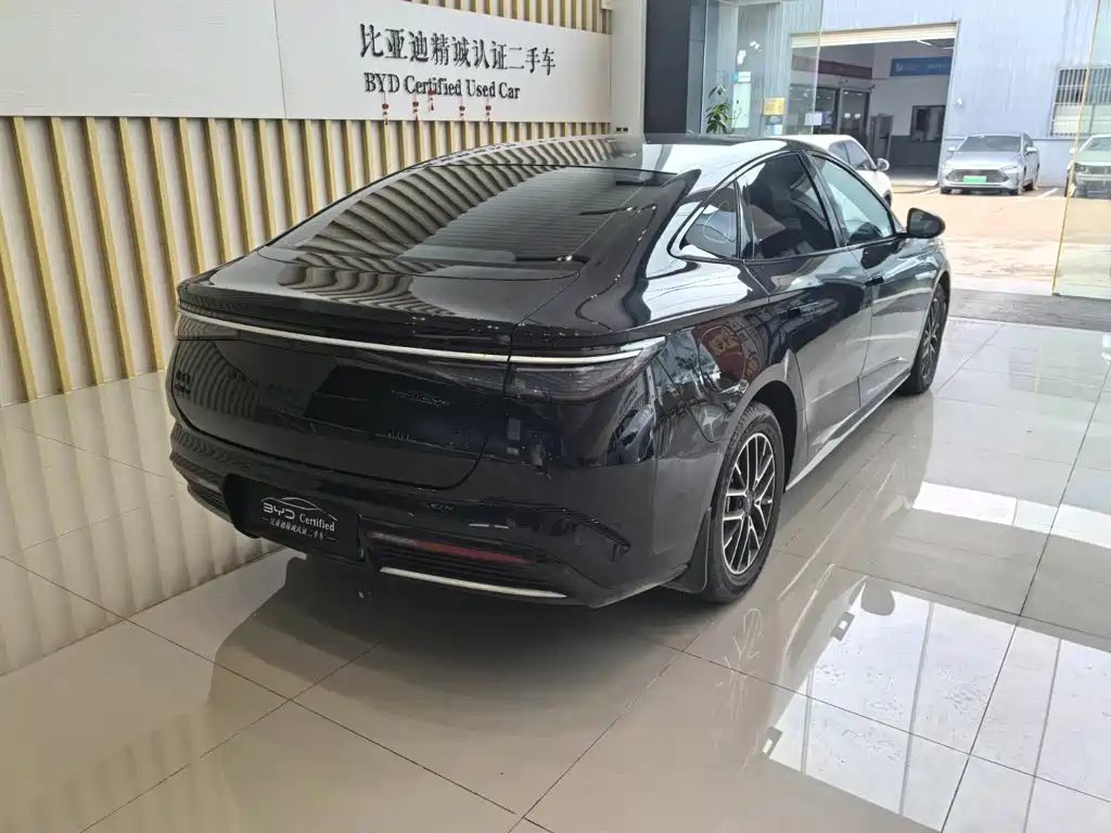 BYD Seal 2024 2023 DM-i 1.5L 121km Elite Edition