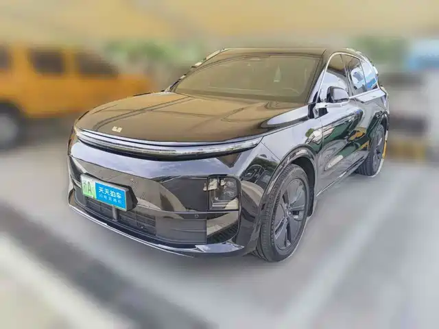 Li Auto L6 2024