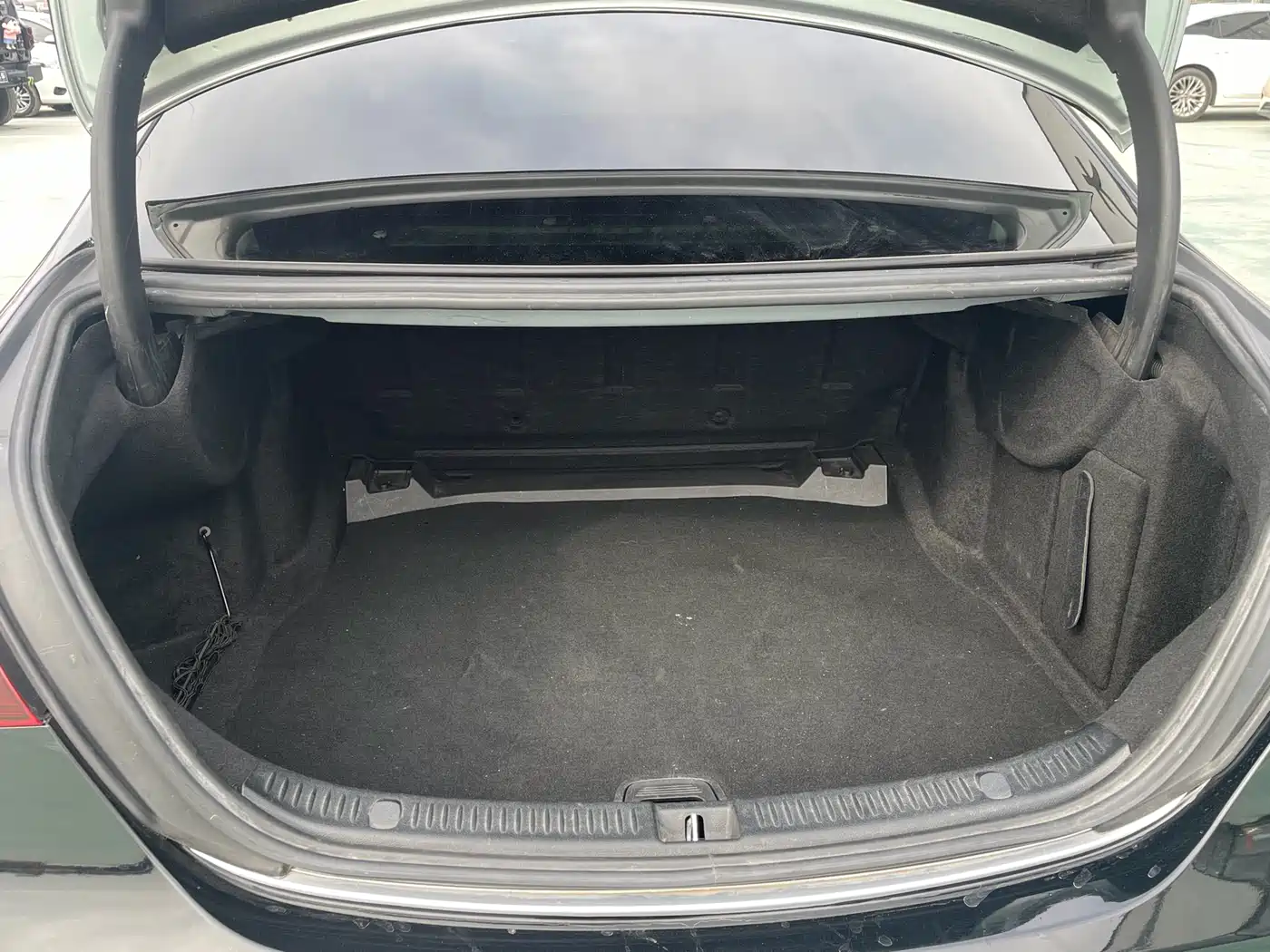 Mercedes-Benz E-Class 2017 E 300 L Luxury фото 12