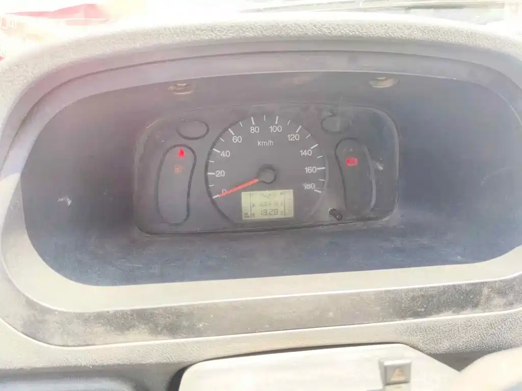 Wuling Motors Wuling Zhiguang 2014 2013 1.0L Practical