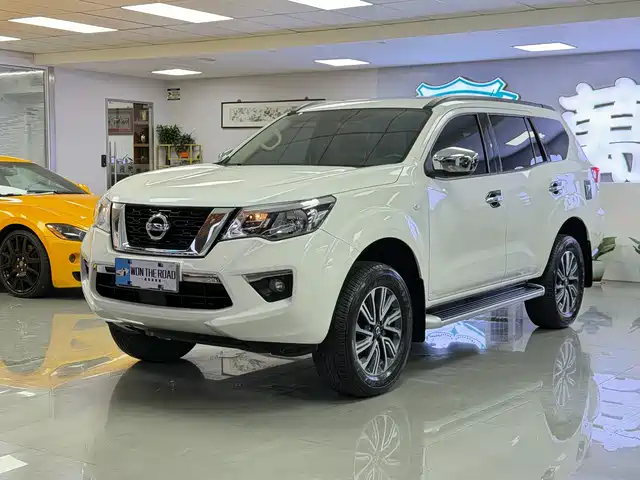 Nissan Terra 2021