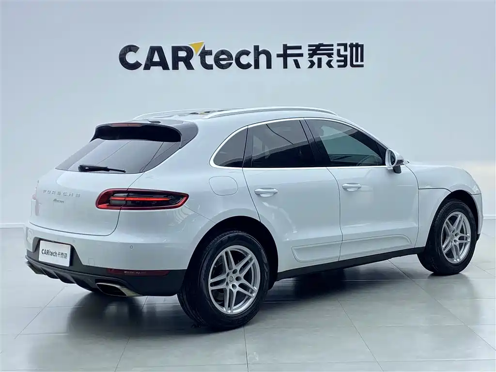 Porsche Macan 2017 Macan 2.0T фото 4