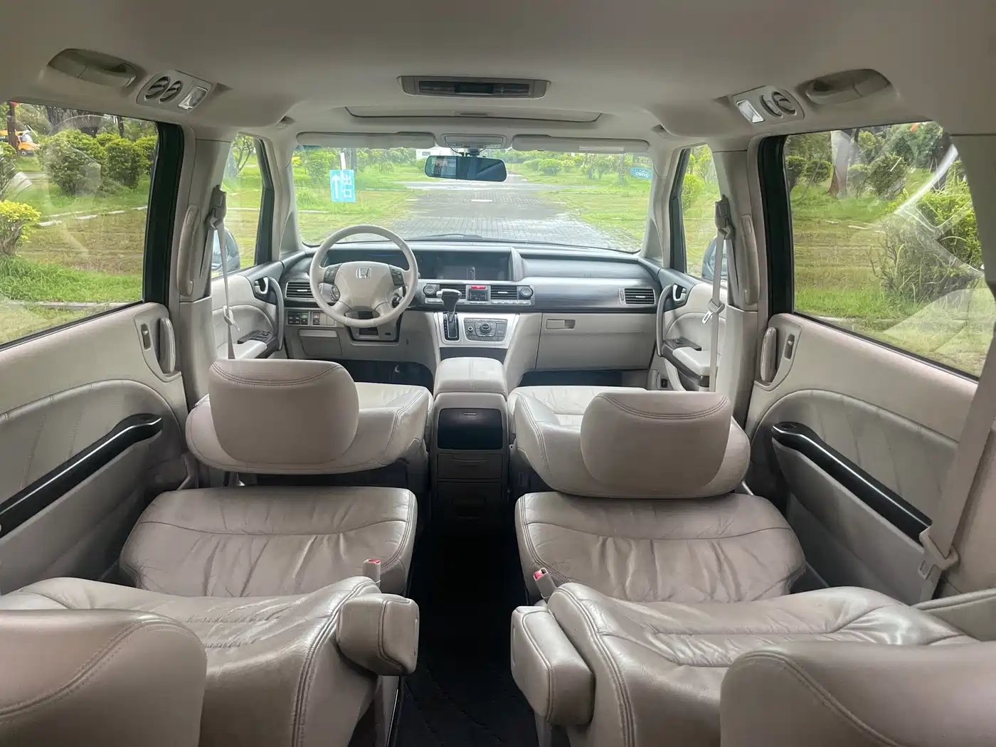Honda Elysion 2014 2012 2.4L VTi-S Premium Edition