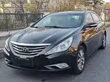 Photo 1 - Hyundai Sonata