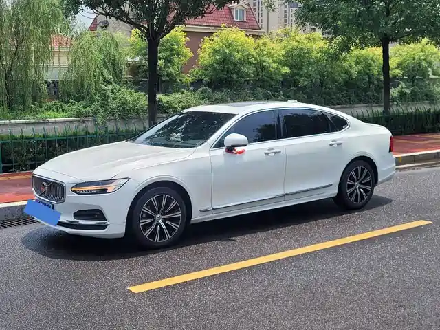 Volvo S90 2021
