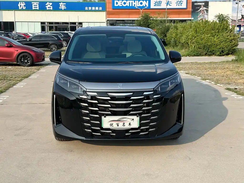 BYD Xia 2026 2026 DM-i 1.5T 218km Premium