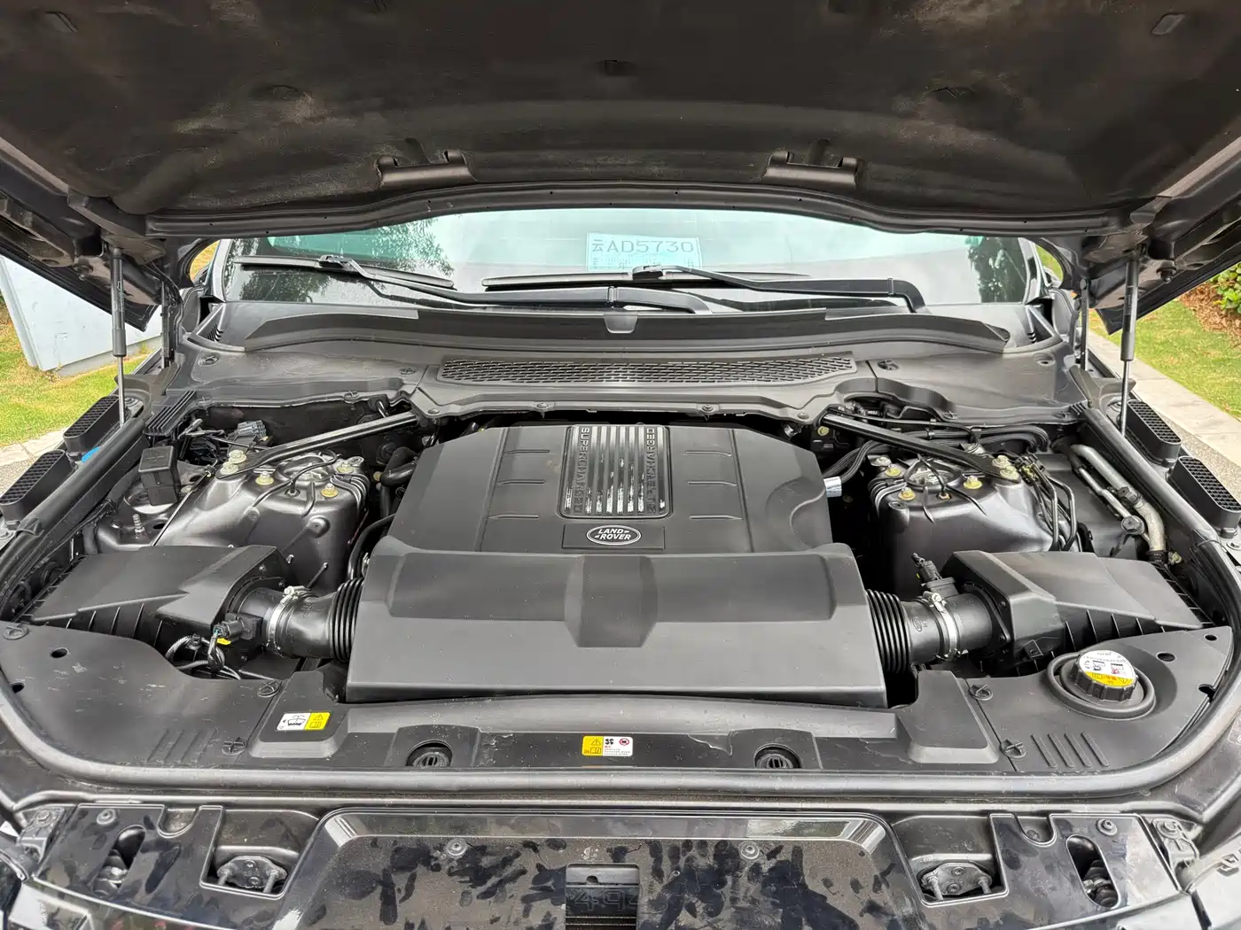 Фото 38 - Land Rover Range Rover Sport