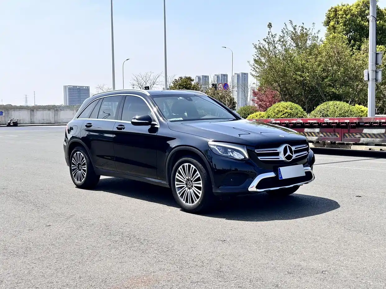 Mercedes-Benz GLC 2018 Facelift GLC 200 4MATIC фото 3