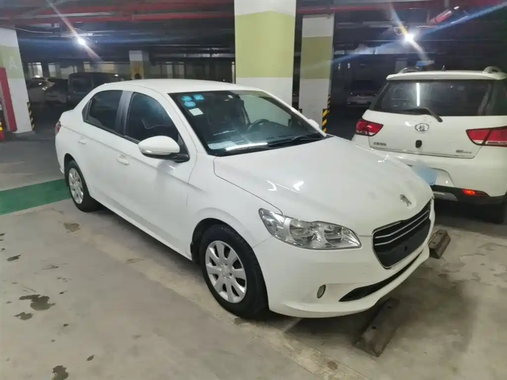 Photo 4 - Peugeot 301