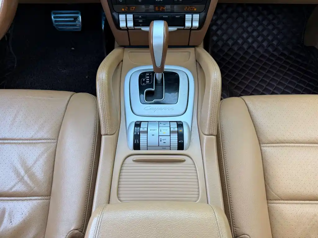 Фото 7 - Porsche Cayenne