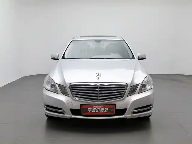 Mercedes-Benz E-Class 2012 E 200 L CGI Elegance — фото 3