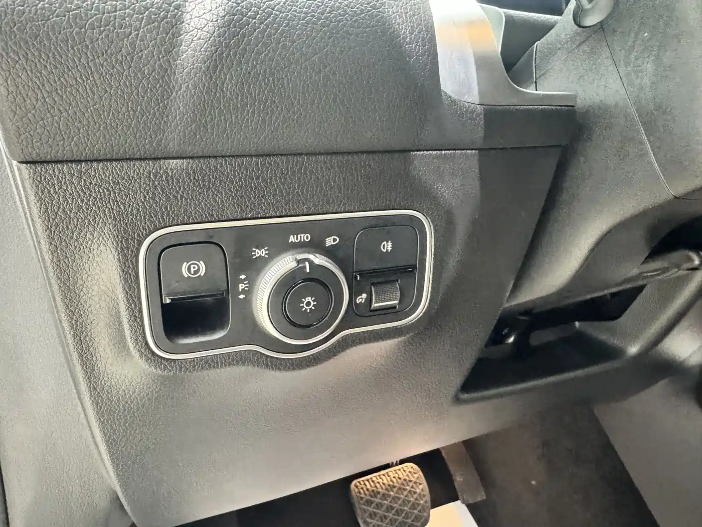 Mercedes-Benz GLB 2021 GLB 200 Style фото 22