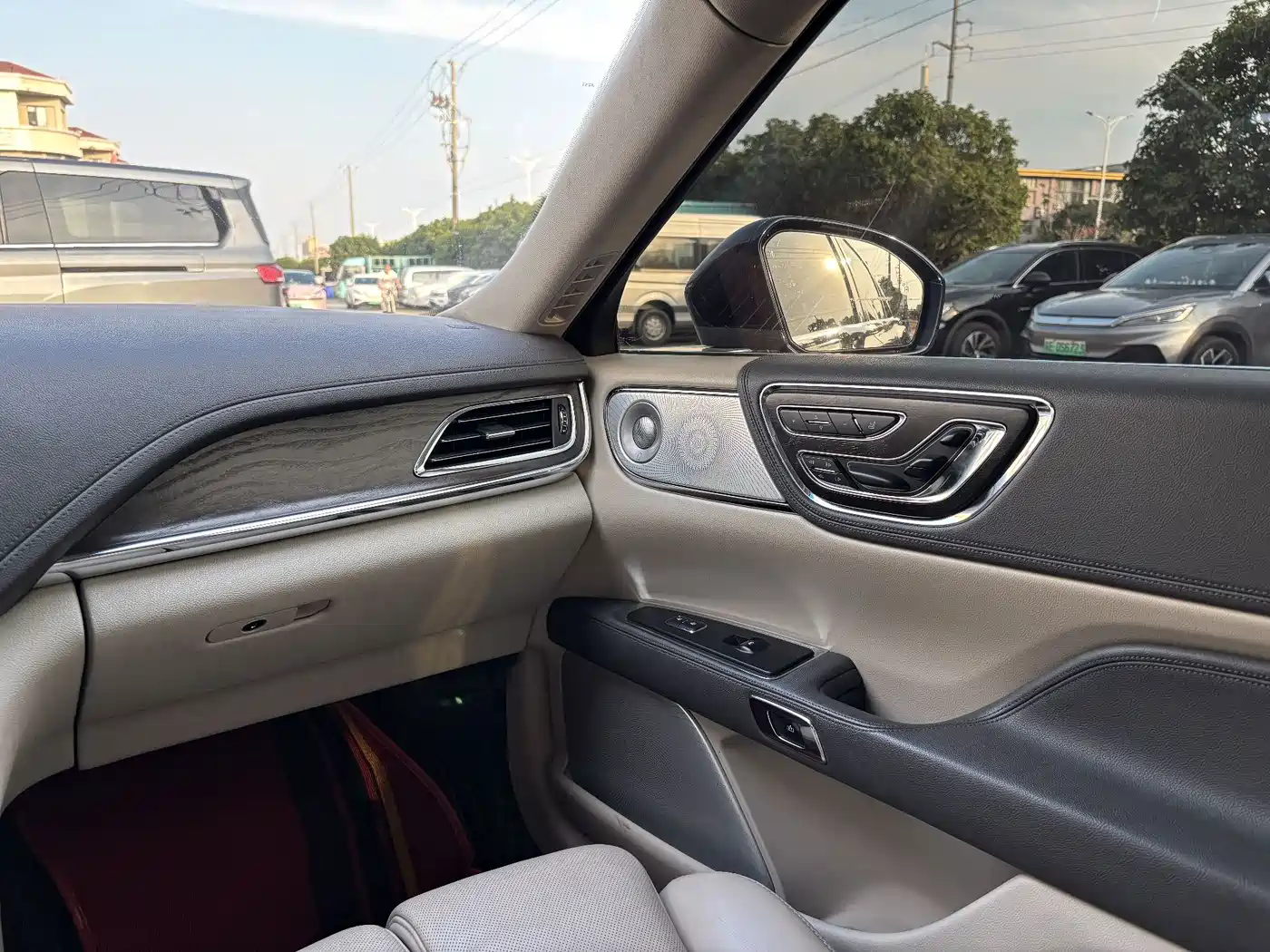 Lincoln Continental 2018 2017 3.0T AWD Prestige Edition