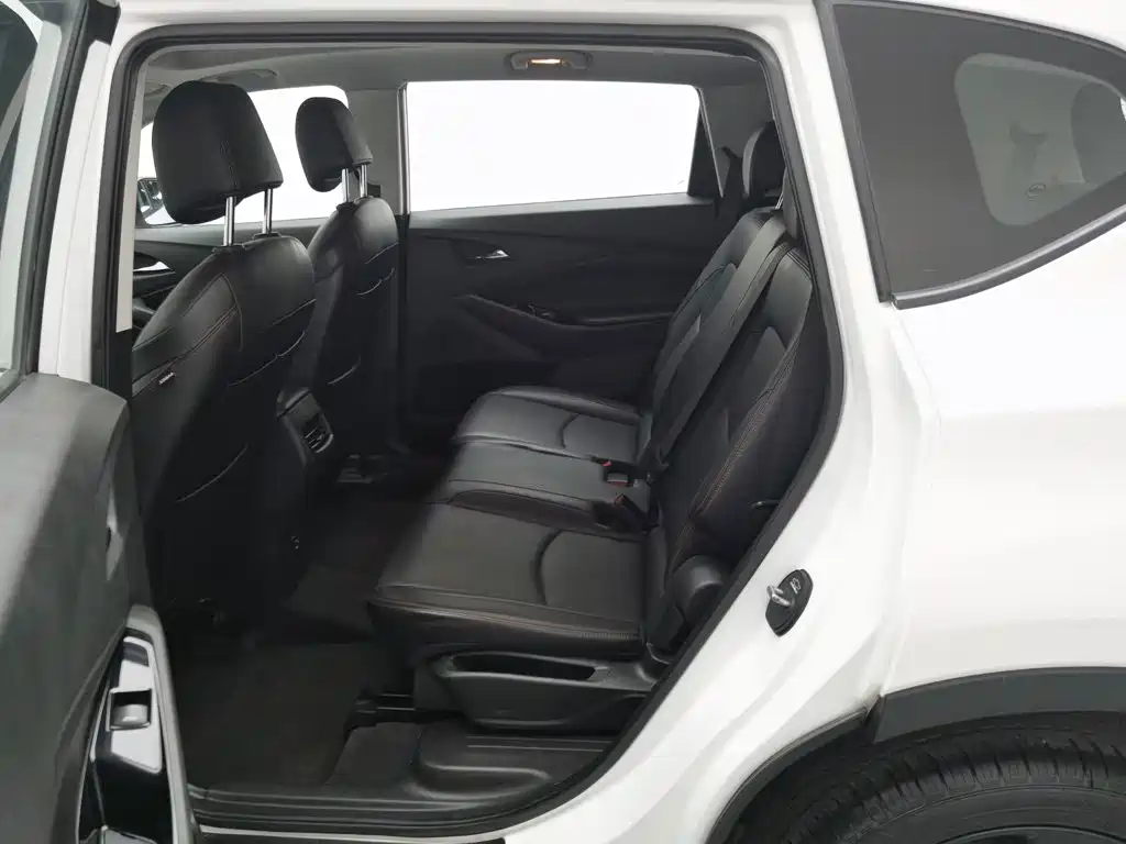 Chevrolet Volando 2019 2018 Redline 530T Auto Premium Edition (5+2 seater) China V