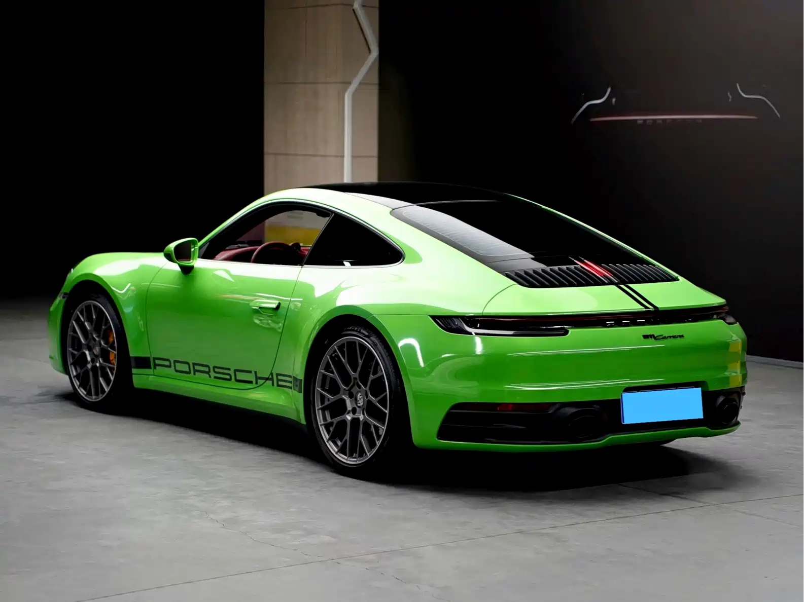 Photo 6 - Porsche 911