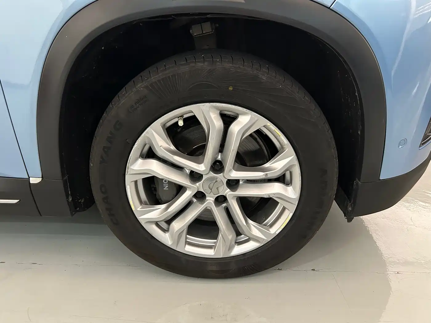 NIO ES8 2018 2018 355KM Base Model 7-Seater Version