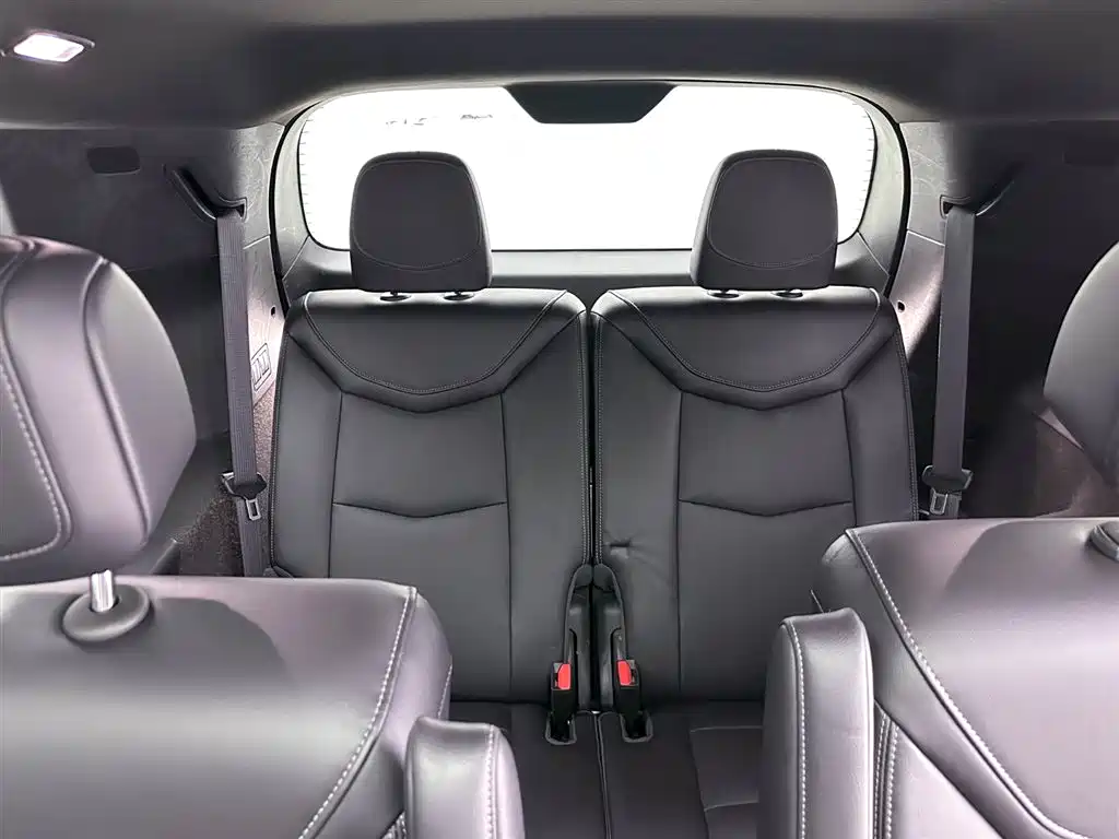 Cadillac XT6 2021 28T 6-Seater AWD Luxury фото 23